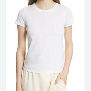 Nwt- Vince- Women’s cotton white tee- S-MSRP $125